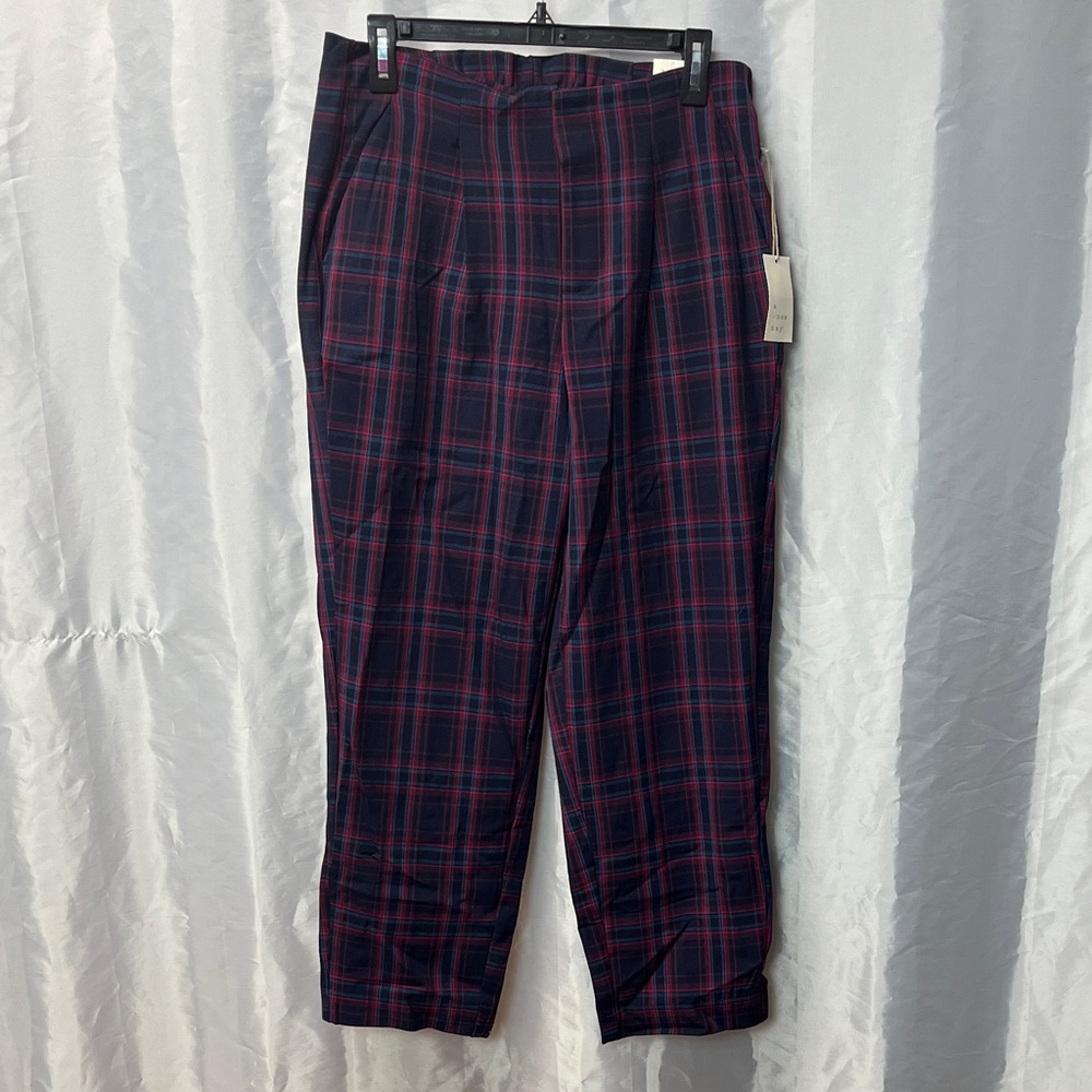 Women’s Plaid Pants - Navy and Red. 2349 - Picture 1 of 9
